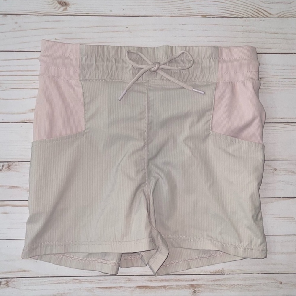 Mono B shorts NWT